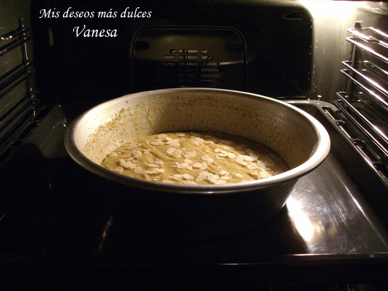 Bizcocho de requesón y crema de cacahuete