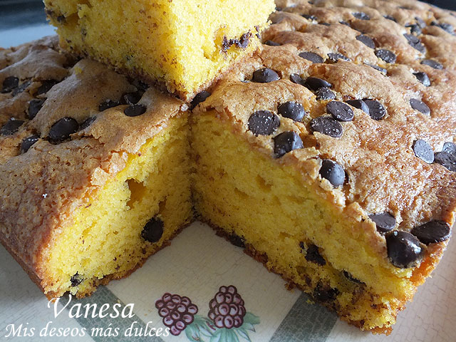 Coca de calabaza y chips de chocolate