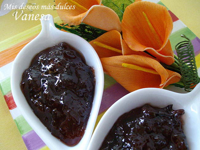 Mermelada de ciruela roja