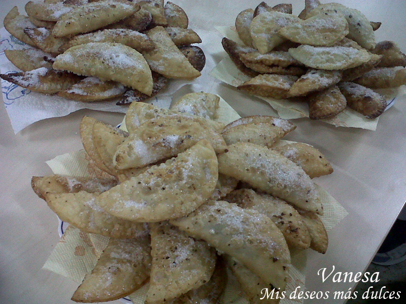 Truchas de cabello de ángel, de batata y de manzana y pasas