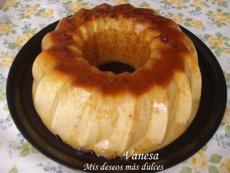 Flan de turrón de yema tostada