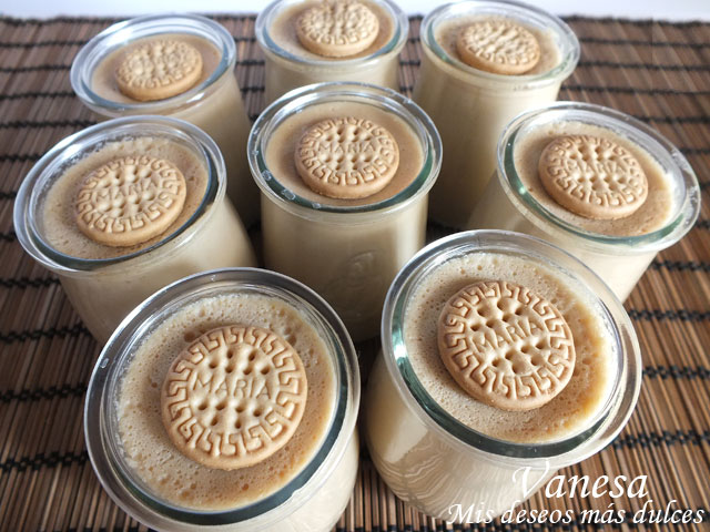 Postre de galletas María