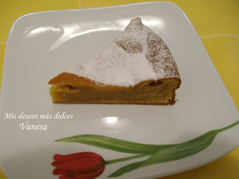 Tarta de Santiago con turrón de alicante