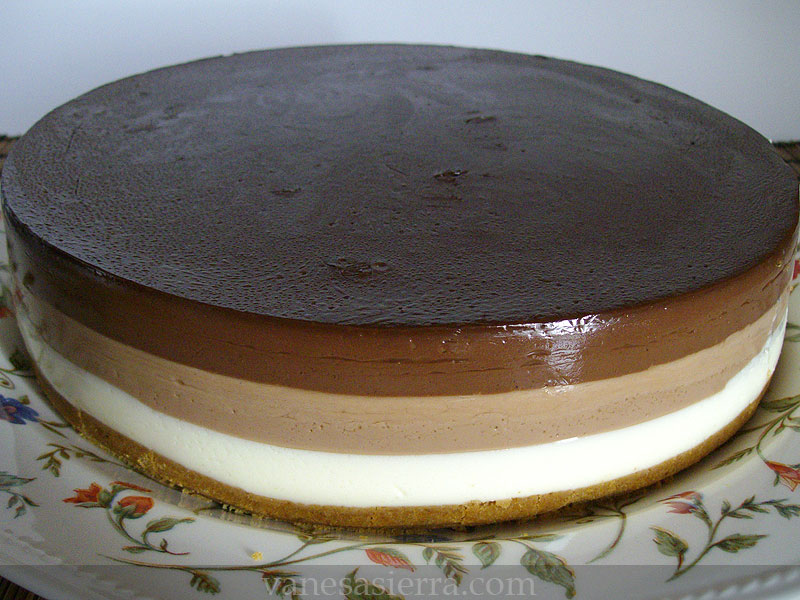 Tarta tres chocolates (paso a paso), preparación tradicional