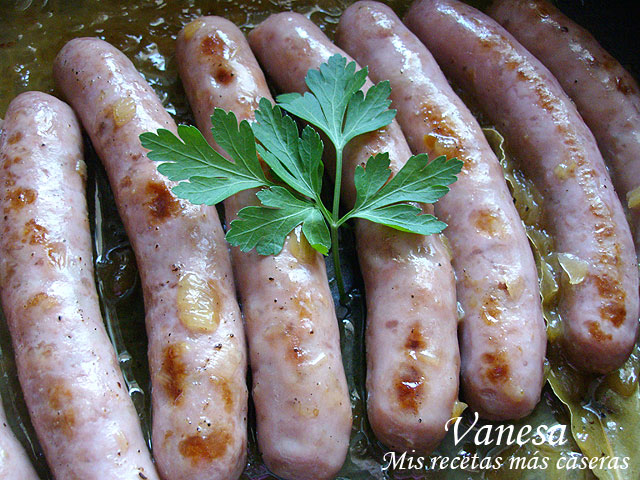 Salchichas a la sidra