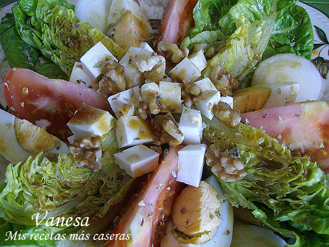 Ensalada de cogollos variada