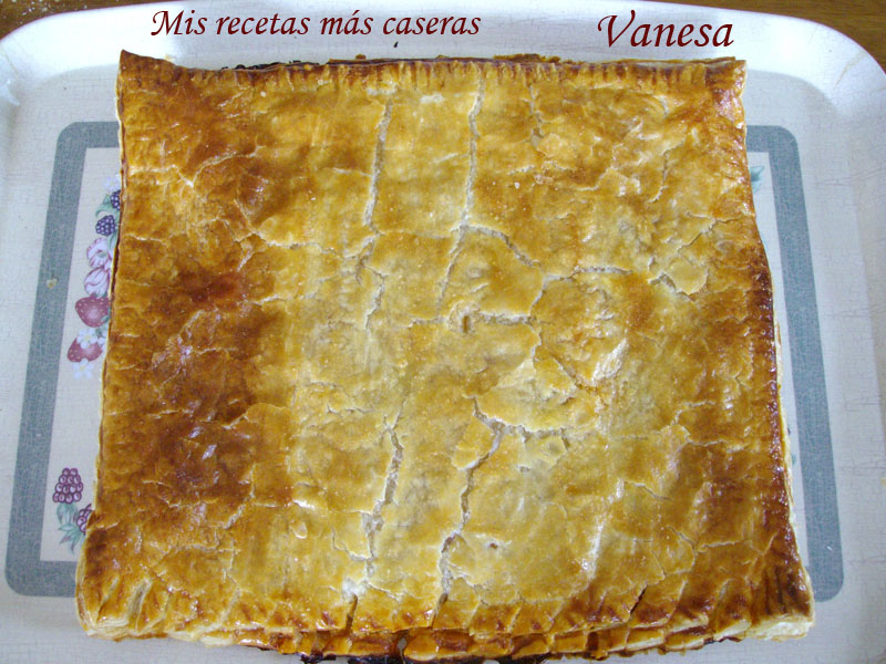 Empanada de atún y pisto