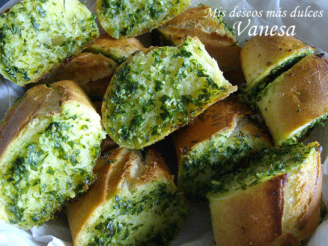 Pan de ajo y perejil