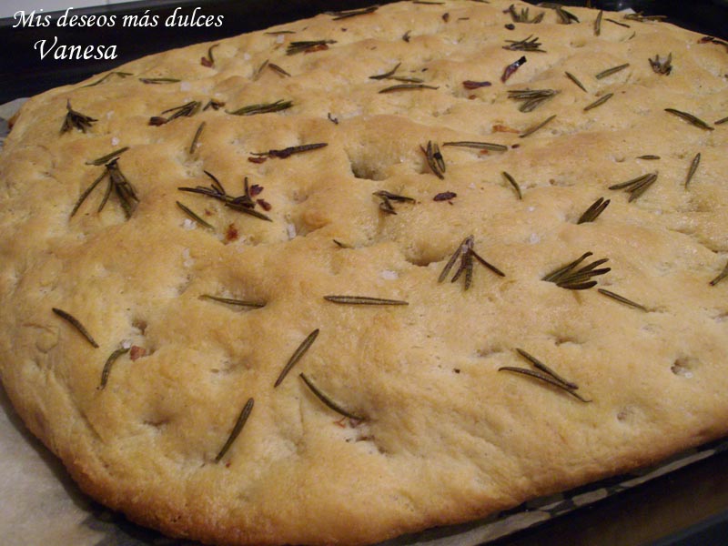 Pan Focaccia al ajo y romero