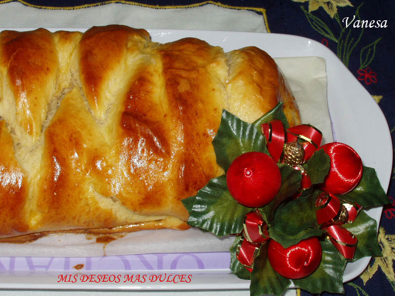Pan trenza relleno