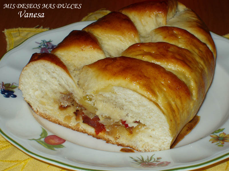 Pan trenza relleno