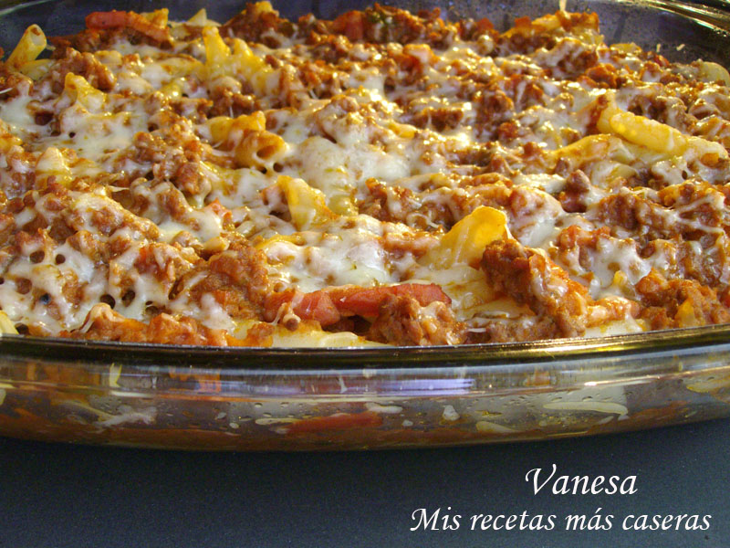 Macarrones con carne y cerveza Malta