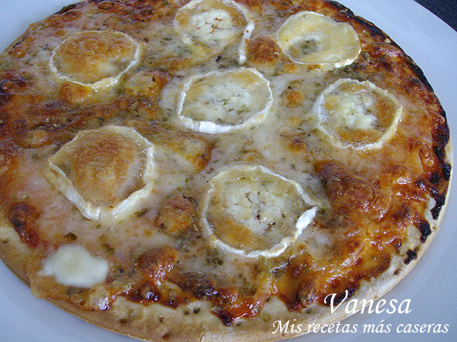 Pizza con queso de cabra